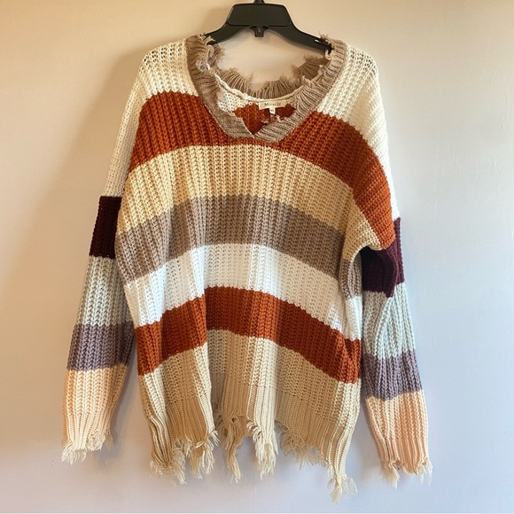 Miracle Cream and Orange V-Neck Sweater‎ - Picture 1 of 5